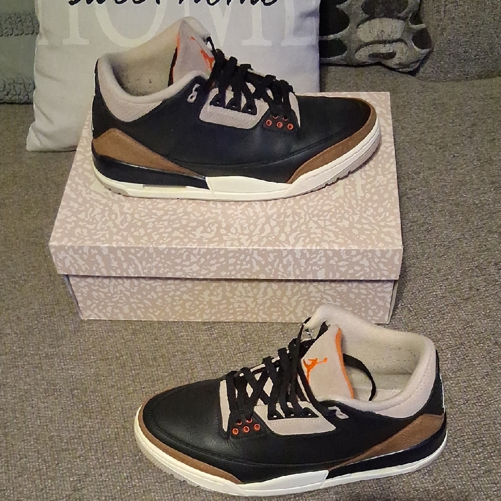 Jordan Black and Tan Sneakers